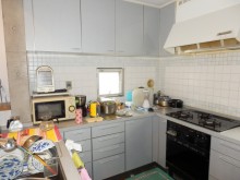 こだわりのコの字型キッチン＆スタイリッシュな水廻り設備にリフォーム